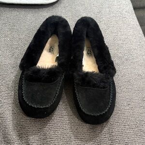 UGG Women's Black Moccasin Slippers